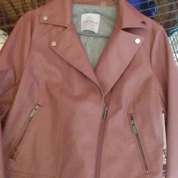 Jacket - Picture 2 of 4